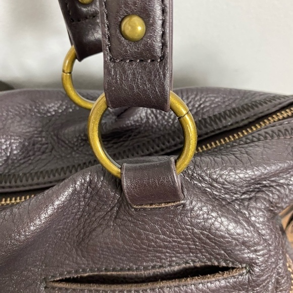 The Sak pebbled leather crossbody satchel - Picture 11 of 16